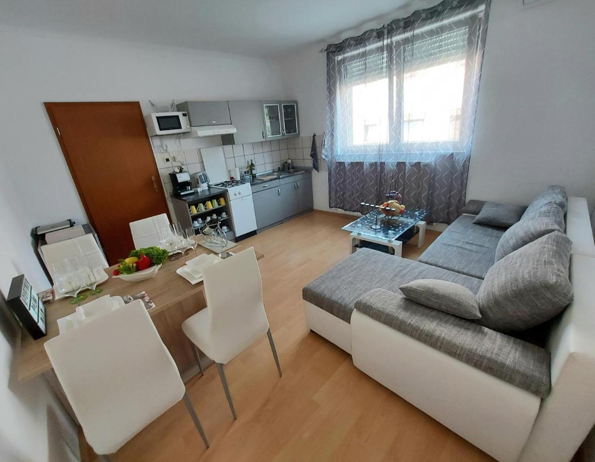 Apartman Palma Marinici  Exterior foto